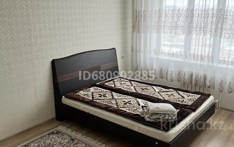 1-комнатная квартира · 50 м² · 9/9 этаж, мкр. Алмагуль, Амандосова 42 — Бейбарыс - Амандосова за 11 000 ₸ в Атырау — фото 7
