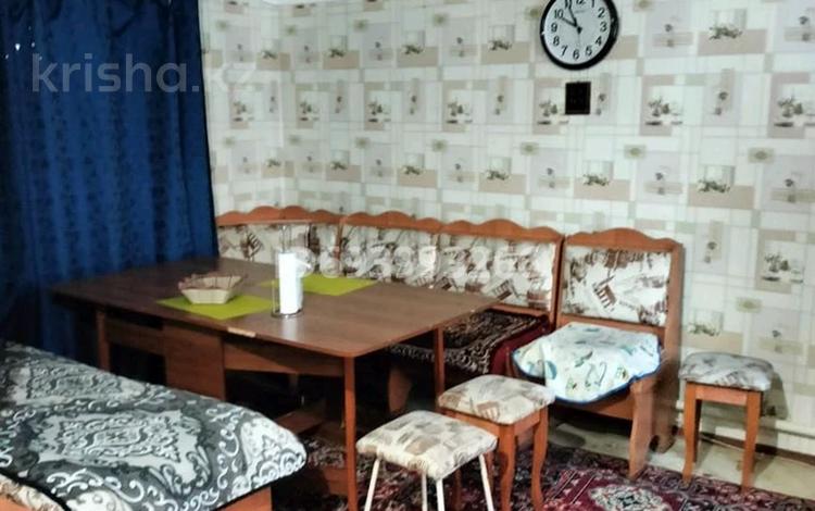1-комнатная квартира · 90 м² · 1/1 этаж, мкр Тастак-1 17 — Ташкентская матазалка за 10 000 ₸ в Алматы, Ауэзовский р-н — фото 2