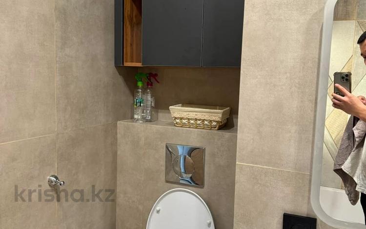 2-бөлмелі пәтер · 50 м² · 8/9 қабат, Шұғыла ш/а. 340/35 - 340/35 к17, бағасы: 31.5 млн ₸ в Алматы, Наурызбайский р-н — фото 2