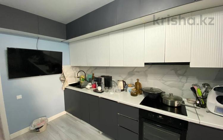 2-бөлмелі пәтер · 60 м² · 8/10 қабат, Нажимеденова 37, бағасы: 31 млн ₸ в Астане — фото 9