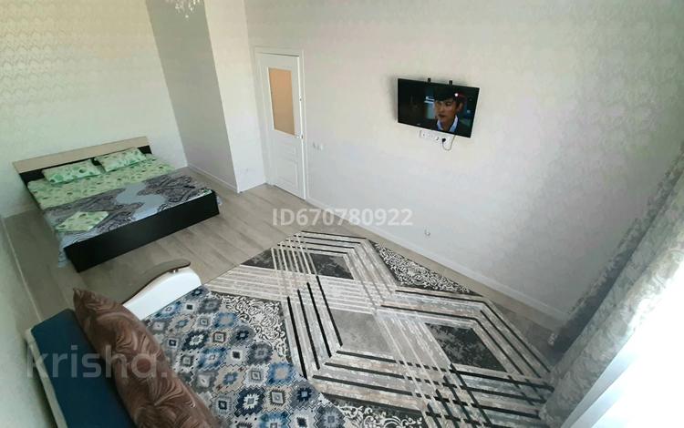 1-бөлмелі пәтер · 45 м² · 12 қабат, Кабанбай батыра 29, бағасы: 14 000 ₸ в Астане, Есильский р-н — фото 7