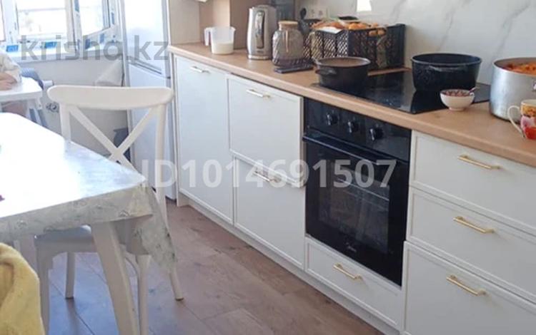 3-комнатная квартира · 78 м² · 16/18 этаж, Сарайшык 5/1 за 57 млн ₸ в Астане, Есильский р-н — фото 2