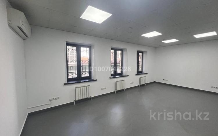 Офисы · 43.1 м² за 400 000 ₸ в Алматы, Бостандыкский р-н — фото 3