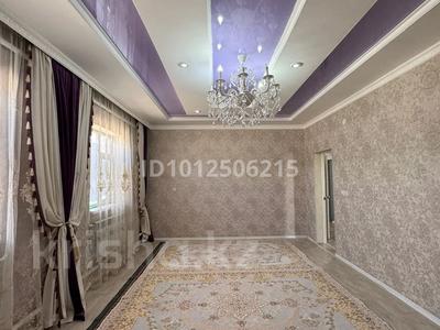 Отдельный дом · 5 комнат · 120 м² · 10 сот., Рахат-4-61 көше — 25-новый мектеп дәл жаны за 19 млн ₸ в Жанаозен