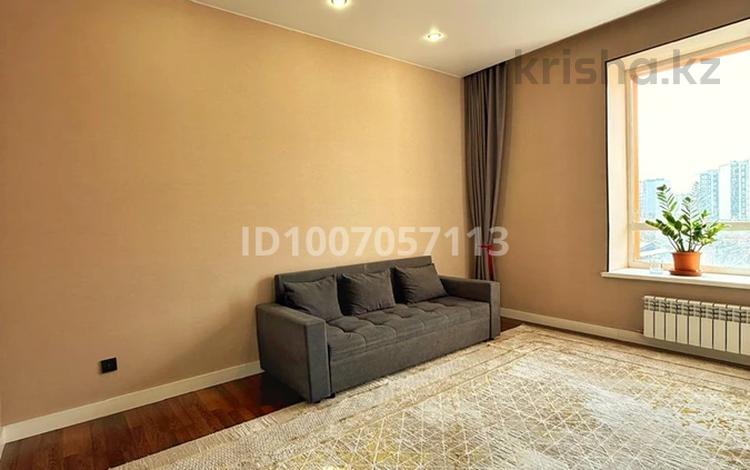 2-комнатная квартира · 65 м² · 4/10 этаж, Орынбор 13 за 350 000 ₸ в Астане, Есильский р-н — фото 17