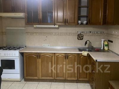 Жеке үй · 7 бөлме · 240 м² · 4 жүзд., Богенбай батыра 266, бағасы: 250 млн ₸ в Алматы, Алмалинский р-н