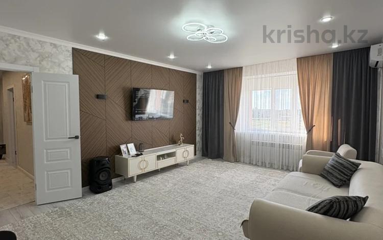 2-комнатная квартира · 75 м² · 3/9 этаж, Самал 72/3 за 31 млн ₸ в Уральске — фото 2