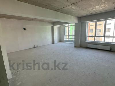 Продажа квартир в Алматы: 4-комнатная квартира · 105.7 м² · 9/9 этаж, мкр Думан-2, Мкрн Думан-2 57/1 за 58 млн 〒 4-комнатная квартира · 105.7 м² · 9/9 этаж, мкр Думан-2, Мкрн Думан-2 57/1 за 58 млн 〒 в Алматы, Медеуский р-н