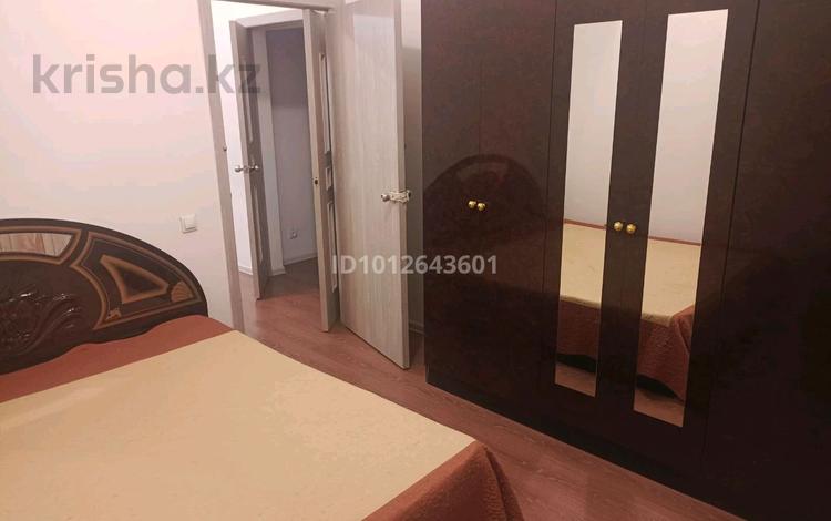 2-комнатная квартира · 55 м² · 11/12 этаж, мкр Дарабоз за 200 000 ₸ в Алматы, Алатауский р-н — фото 2