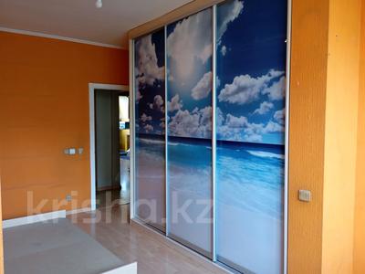 2-бөлмелі пәтер · 52.3 м² · 5/9 қабат, Ақсай-4 ш/а., бағасы: 38 млн ₸ в Алматы, Ауэзовский р-н