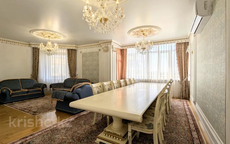 4-комнатная квартира · 155 м² · 15/19 этаж, Сатпаева 30а за 120 млн 〒 в Алматы, Бостандыкский р-н — фото 4