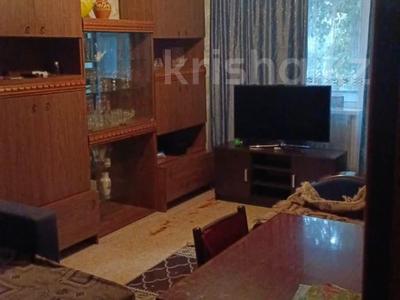 2-комнатная квартира · 43 м² · 2/5 этаж, 1 микрорайон за 11 млн 〒 в Семее