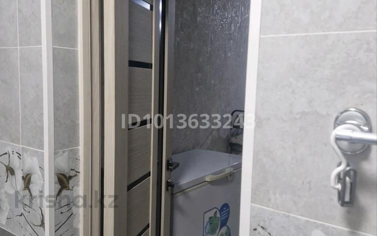 3-комнатная квартира · 81 м² · 1/5 этаж, Майкудук, Бирюзова 23Б за 24.5 млн ₸ в Караганде, Алихана Бокейханова р-н — фото 2