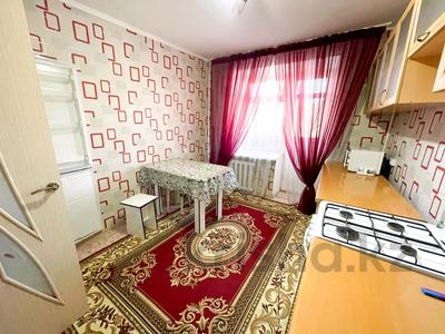 2-комнатная квартира, 49 м², 1/5 этаж, Биржан Сал 107 за 14.5 млн 〒 в Талдыкоргане