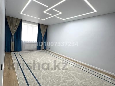 2-комнатная квартира · 66 м² · 4/5 этаж, мкр. Алтын орда, Батыс-2 53 Г за 27.5 млн ₸ в Актобе