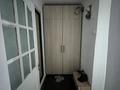 1-бөлмелі пәтер · 30 м² · 4/5 қабат, мкр Центральный, Момышулы 7 — Остановка Светлана, бағасы: 13 млн ₸ в Атырау