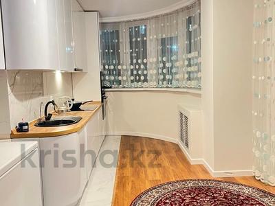 3-комнатная квартира · 120.4 м² · 2/9 этаж, Иманбаева — Иманова Золотой квадрат за 49 млн ₸ в Астане, р-н Байконур
