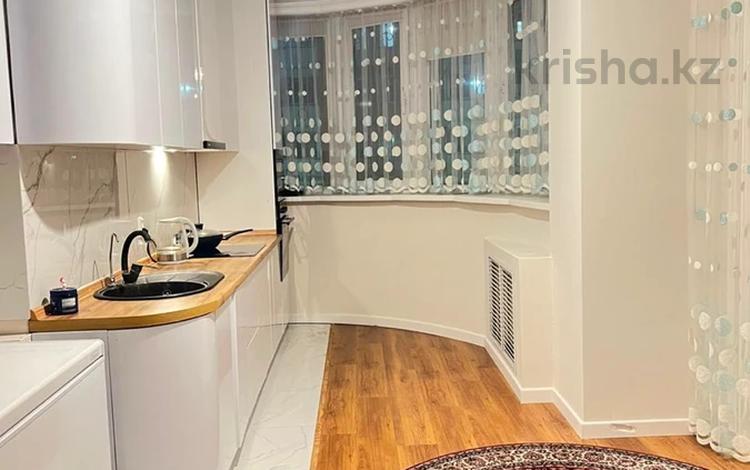 3-комнатная квартира · 120.4 м² · 2/9 этаж, Иманбаева — Иманова Золотой квадрат за 49 млн ₸ в Астане, р-н Байконур — фото 2