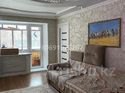 3-комнатная квартира, 44 м², 2/5 этаж, Пришахтинск, Зелинского 32 за 14 млн 〒 в Караганде, Алихана Бокейханова р-н