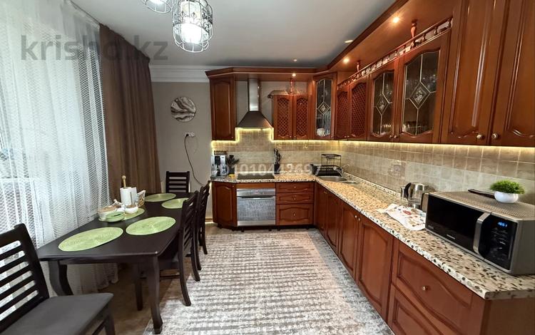 3-комнатная квартира · 119 м² · 5/12 этаж, Славского 64/1 за 83 млн ₸ в Усть-Каменогорске, Ульбинский — фото 2