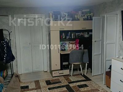 Жеке үй · 3 бөлме · 60 м² · 6 сот., ул. Бажова 396, бағасы: 9.5 млн 〒 в Усть-Каменогорске, Ульбинский