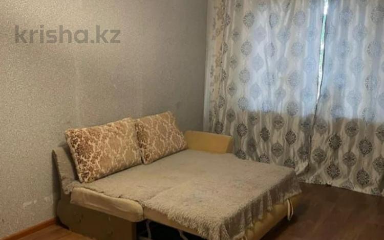 2-бөлмелі пәтер · 44 м² · 1/5 қабат, Абая 64, бағасы: 13 млн ₸ в Уральске — фото 2