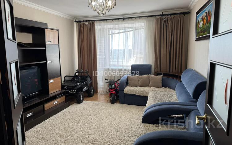 3-комнатная квартира · 61.1 м² · 8/9 этаж, мкр Юго-Восток, 30й микрорайон 7 за 24.5 млн ₸ в Караганде, Казыбек би р-н — фото 2