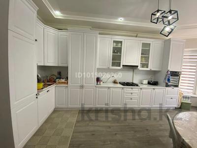 3-бөлмелі пәтер · 95 м² · 2/4 қабат, жемчужина 1, бағасы: 28.5 млн ₸ в Актау, мкр Приморский