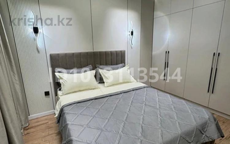 2-бөлмелі пәтер · 57 м² · 15/16 қабат, мкр №1, Утеген батыра 11, бағасы: 23 000 ₸ в Алматы, Ауэзовский р-н — фото 2