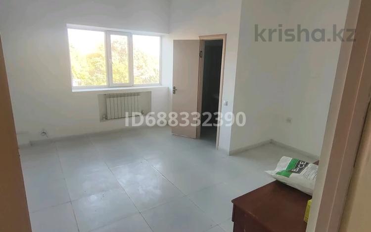 Свободное назначение, офисы · 17 м² за 68 000 ₸ в Алматы, Алмалинский р-н — фото 13