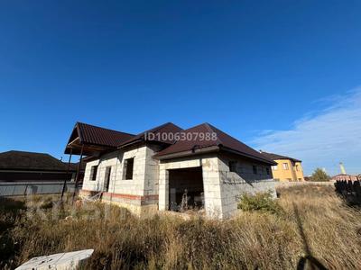 Отдельный дом · 3 комнаты · 183 м² · 10 сот., мкр Юго-Восток, Микрорайон Таугуль, 3 улица 4А за 50 млн 〒 в Караганде, Казыбек би р-н