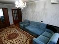 2-комнатная квартира · 60 м² · 5/5 этаж, мкр Центральный, Мкр. центральный 4 за 150 000 〒 в Атырау — фото 3