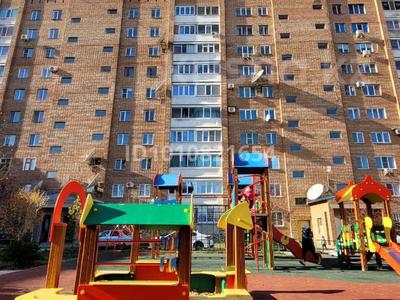 3-бөлмелі пәтер · 60 м² · 9/10 қабат, Сатпаева 13/6 — ЖК "Nomad", банный комплекс "Рахат", бағасы: 200 000 〒 в Усть-Каменогорске