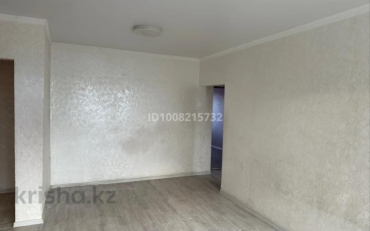 3-бөлмелі пәтер · 60 м² · 2/5 қабат, Ниеткалиева 17, бағасы: 150 000 ₸ в Таразе — фото 2