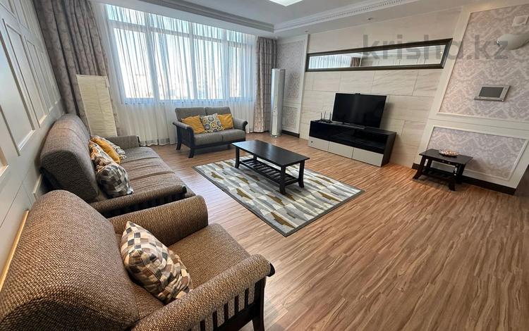 4-комнатная квартира · 140 м² · 20/26 этаж, Кошкарбаева 10 — Мечеть за 700 000 ₸ в Астане, Сарайшык р-н — фото 11