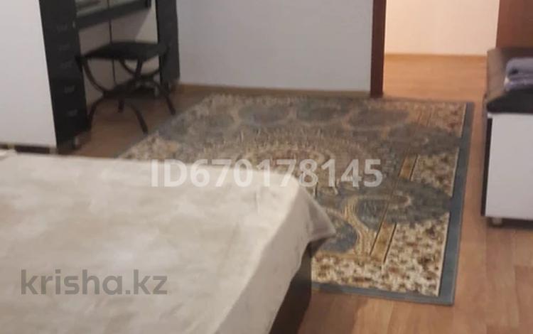 3-комнатная квартира · 104 м² · 10/12 этаж, 33-й мкр 19 за 26 000 ₸ в Актау — фото 17