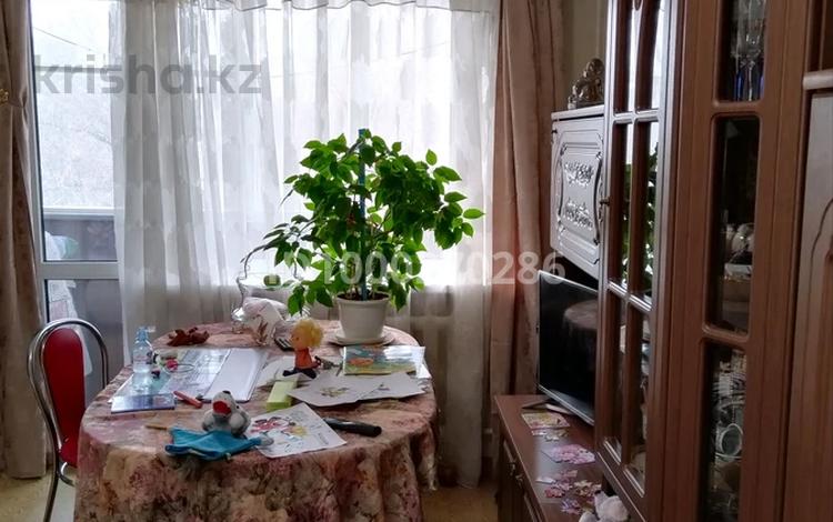 3-бөлмелі пәтер · 44.3 м² · 4/5 қабат, мкр Новый Город, Ержанова, бағасы: 16 млн ₸ в Караганде, Казыбек би р-н — фото 2