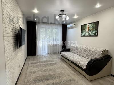 2-комнатная квартира · 55 м² · 3/5 этаж, Абая 40 — Абая и Ескалиева за 26 млн 〒 в Уральске, мкр Школьник