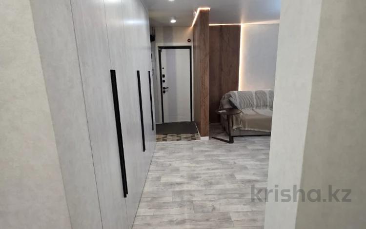 4-комнатная квартира · 80.8 м² · 2/9 этаж, Машхур Жусупа 47 за 36.5 млн 〒 в Экибастузе — фото 2