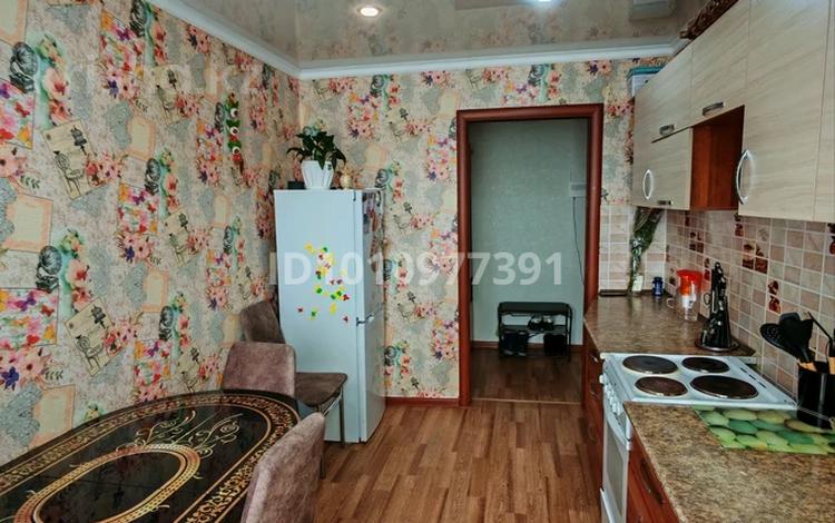 4-бөлмелі пәтер · 61.2 м² · 5/5 қабат, Строителей 18, бағасы: 11.5 млн ₸ в Аксу — фото 2
