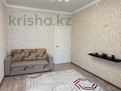 Пәтерлер в Мангистауской обл.: 2-бөлмелі пәтер · 55 м² · 3/5 қабат, 11-й мкр 14, бағасы: 16 млн 〒 2-бөлмелі пәтер · 55 м² · 3/5 қабат, 11-й мкр 14, бағасы: 16 млн 〒 в Актау