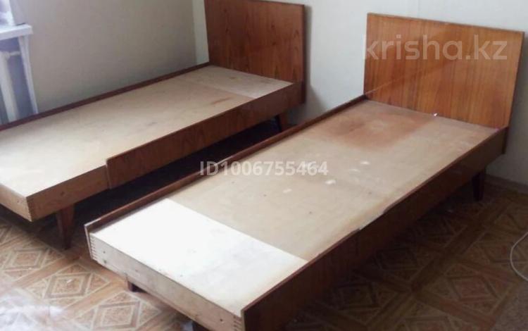 1 бөлме · 14 м², Серикбаев 1/1, бағасы: 135 000 ₸ в Усть-Каменогорске — фото 2