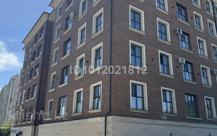4-комнатная квартира · 136 м² · 2/5 этаж, мкр Юго-Восток, мкр Орбита 16/9 за 52 млн ₸ в Караганде, Казыбек би р-н — фото 2