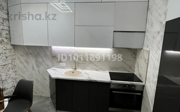 2-бөлмелі пәтер · 64 м² · 1/9 қабат, Мкр. Аккент 20, бағасы: 41 млн ₸ в Алматы, Алатауский р-н — фото 2