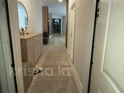 4-комнатная квартира · 136 м² · 12/18 этаж, Курмангазы 145 за 114 млн ₸ в Алматы, Алмалинский р-н