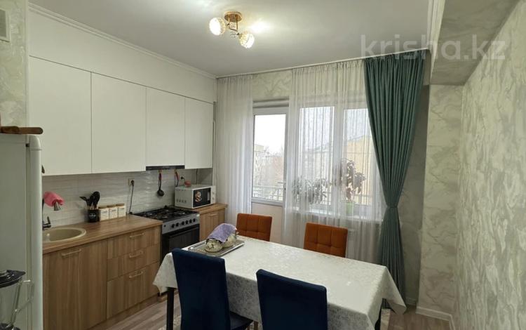 2-комнатная квартира · 57 м² · 5/5 этаж, Суворова 17 — Жк Гранит Суворова 17 за 28.5 млн 〒 в Боралдае (Бурундай), мкр Водник-2 — фото 2