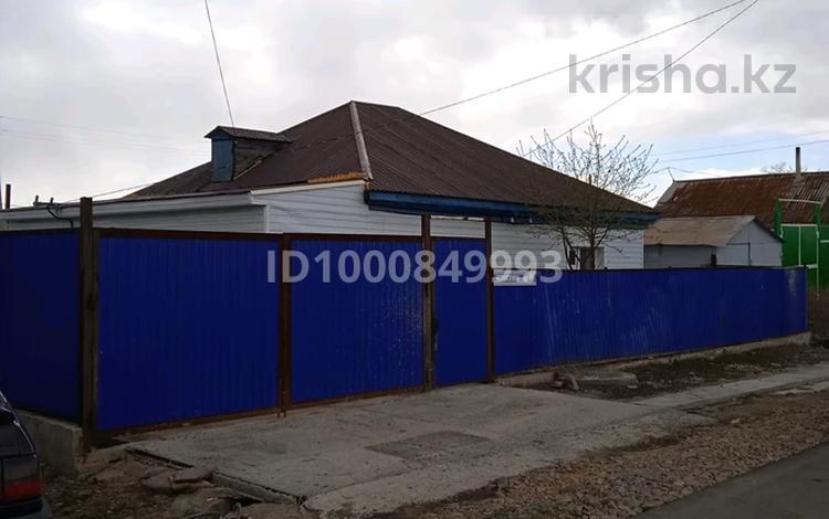 Отдельный дом · 4 комнаты · 100 м² · 6 сот., Челюскина 4 — Пересечение момышулы за 16 млн 〒 в Кокшетау — фото 2