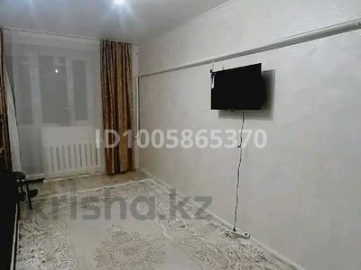 1-бөлмелі пәтер · 32 м² · 3/5 қабат, Юлдашева 28, бағасы: 15 000 ₸ в Жаркенте