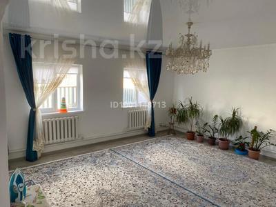 Продажа домов и дачи в Атырауской обл.: Часть дома · 4 комнаты · 121.6 м² · 7.65 сот., мкр Оркен, С.капакова 5 — Айкоркем касында за 30 млн 〒 Часть дома · 4 комнаты · 121.6 м² · 7.65 сот., мкр Оркен, С.капакова 5 — Айкоркем касында за 30 млн 〒 в Атырау