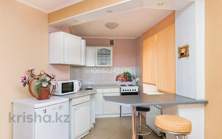1-бөлмелі пәтер · 50 м² · 7/16 қабат, Момышулы 15/2, бағасы: 15 000 ₸ в Астане, Алматы р-н — фото 3